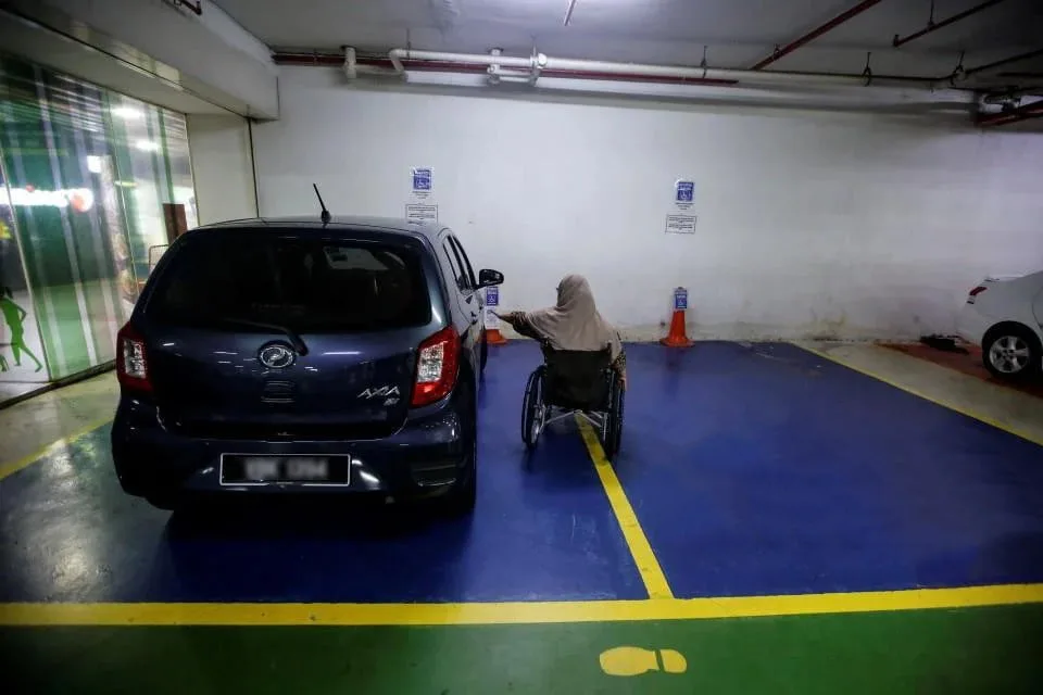 Pemandu Grab OKU